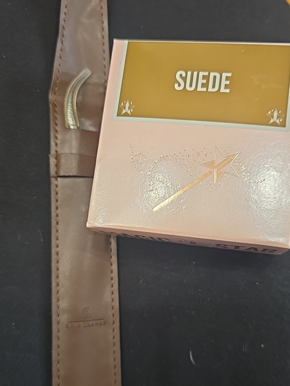 Jeffery Star Setting Powder And Tweezers